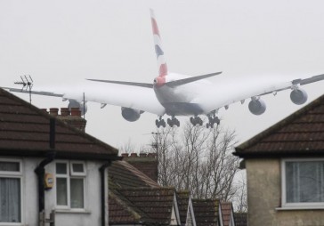 British Airways stjuarti nākamnedēļ rīkos 48 stundu streiku