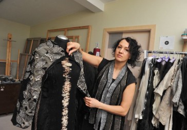 Mana pieredze: Pašas veidots dizains un materiāls 