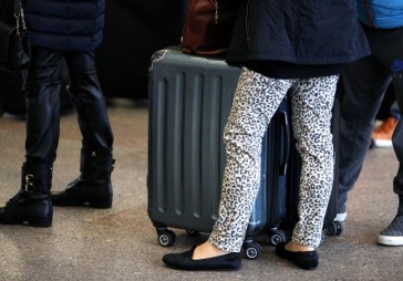 Izveido lidmašīnu pasažieru datu reģistru