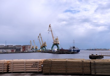 Rīgas brīvostas komersanti gaida profesionāli