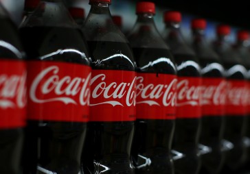 Pārtraukta Coca-Cola piegāde Rimi veikaliem