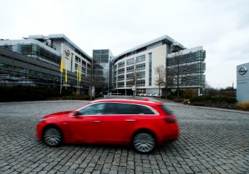 Par 1,3 miljardiem eiro iegādājas Opel