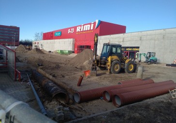 FOTO: Izmaiņas piedzīvo tirdzniecības centrs Damme Imantā