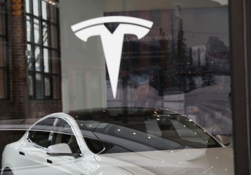 Autoražotājs Tesla vērtīgāks par Ford un General Motors 