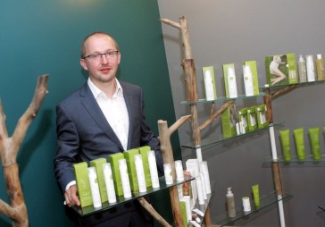 Jaunā uzņēmēju paaudze nodibina Latvijas Kosmētikas ražotāju asociāciju