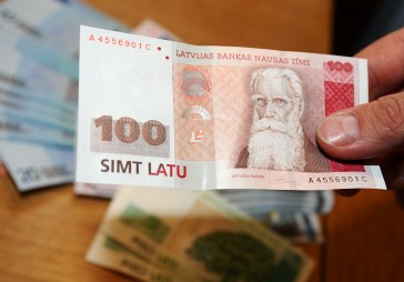 LPS prasīs kompensēt pašvaldībām iedzīvotāju ienākuma nodokļa samazinājumu