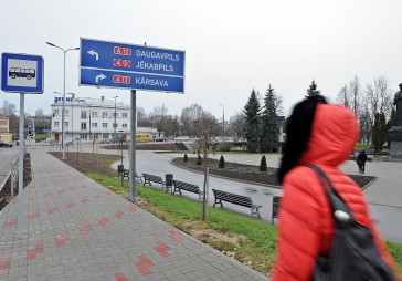 Desmitiem kilometru ceļā, lai būtu darbs