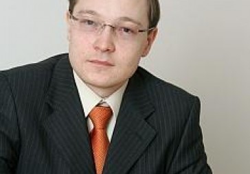 Kā aizlāpīt caurumus valsts infrastruktūrā?