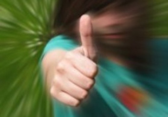 Fitch uzlabo Latvijas reitinga perspektīvu