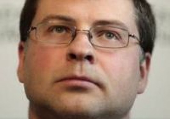 Dombrovskis: no izdevumu samazināšanas neizbēgt
