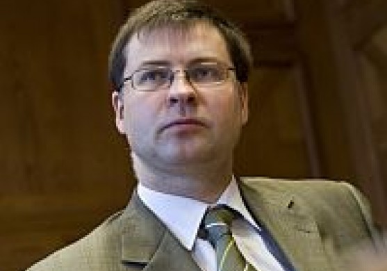 Dombrovskis: tirgotāji meklē iemeslus cenu kāpumam