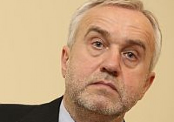 Pietiek.com: Krongorns Ave Lat sargu iegādājies par Šķēles naudu