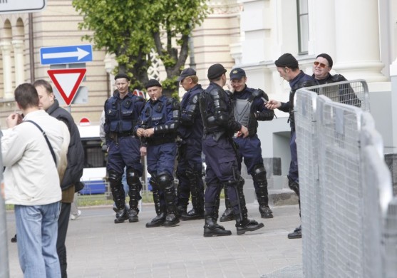 Mūrniece: jāizvēlas policisti pēc kājas izmēra