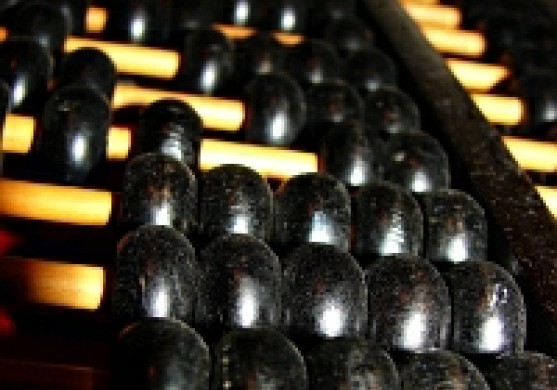 Izdevumus samazinās par 88,8 miljoniem latu; uz ieņēmumiem cer dubultā