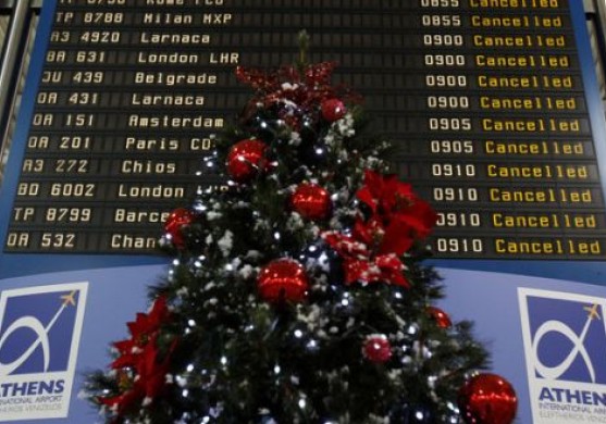 Grieķijā kārtējais streiks un protestētāju sadursmes ar policiju