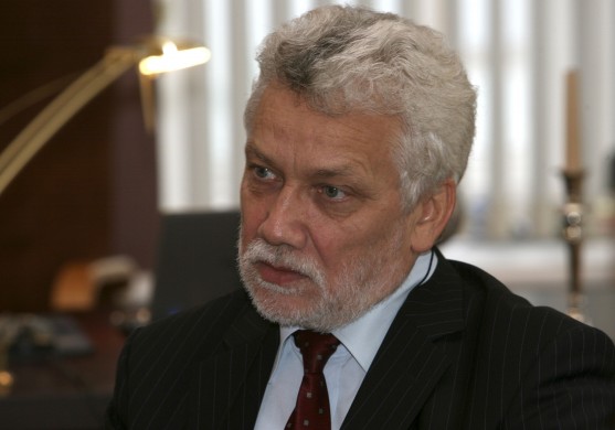 Feiferis: Pateicoties ēnu ekonomikai, daļa Latvijas iedzīvotāju vēl dzīvo un ēd