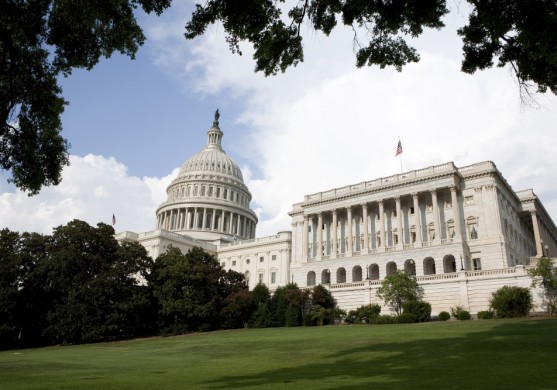 ASV Kongresa apakšpalāta atbalsta parāda griestu paaugstināšanu
