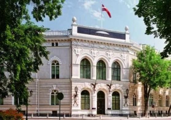 Latvijas Banka nepakļaujas pasaules investoru panikai