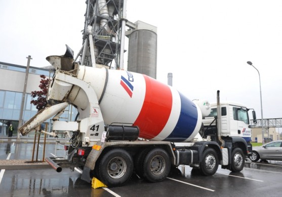 Cemex cementa rūpnīca Brocēnos sākusi ražot ar pilnu jaudu