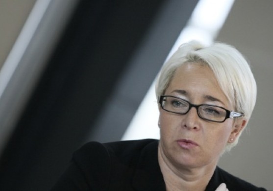  Krūmane pagaidām par atkāpšanos nedomā