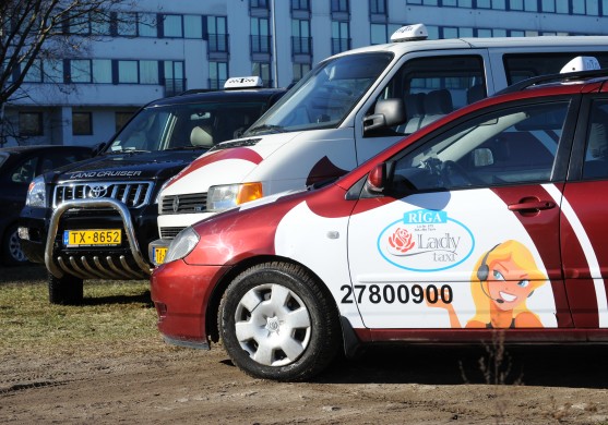 Aizliedz SIA Lady Taxi izmantot šo preču zīmi