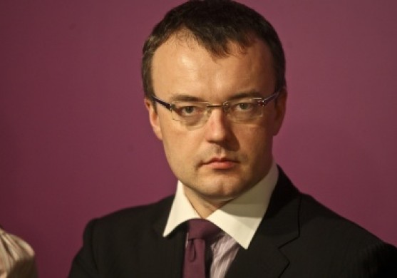 Strautiņš: būtu jāsamazina IIN, nevis PVN