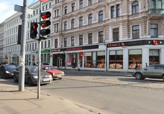 Centrā atgriežas dzīvīgums
