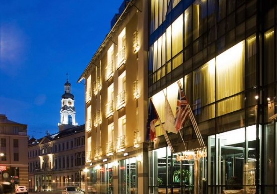 Nelegāli pārņemta viesnīca Royal Square Hotel & Suites Vecrīgā