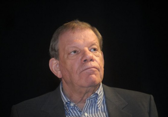 Lipmans  Liepājas Metalurgam gatavs piesaistīt investoru; prasa Zaharjinam un Segalam pārdot akcijas