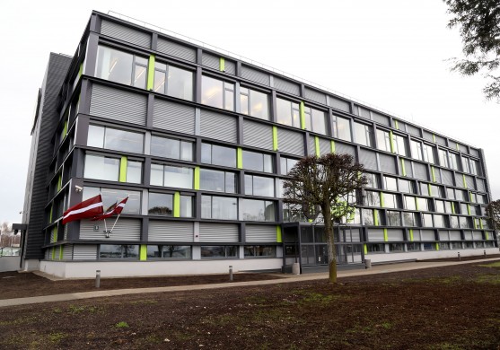 Par 6,19 miljoniem eiro iegādājas airBaltic centrālo biroja ēku