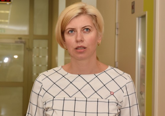Veselības ministra amatu varētu ieņemt Bērnu slimnīcas vadītāja Anda Čakša 