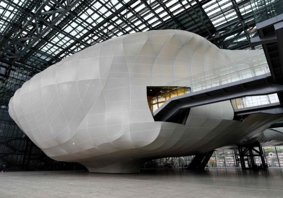 Valmieras stikla šķiedras meitas uzņēmuma ražojums izmantots Romas jaunajā konferenču centrā