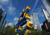 ECB sola cīnīties pret "nevēlami augstu" inflāciju