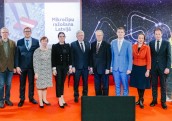 Parakstīts sadarbības memorands par mikročipu ražošanu Latvijā