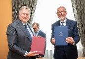 RSU parakstījusi sadarbības līgumu ar Lietuvas Veselības zinātņu universitāti
