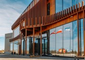FOTO: Atklāta viena no lielākajām koka būvēm Latvijā
