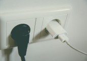 Sadales tīklam pieslēgto elektrības ražotāju jauda sasniedz 1000 MW