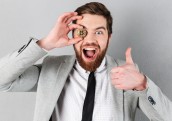 Cik ātri latvieši pieņem kriptovalūtu?