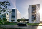 Par energoefektīvāko publisko ēku atzīts biroju centrs Elemental Business Centre