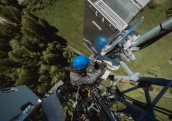 Tele2 iegulda 400 000 eiro bāzes staciju elektrobarošanas sistēmas uzlabošanā