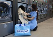Laundromat veļas mazgātavu tīkls paplašinās